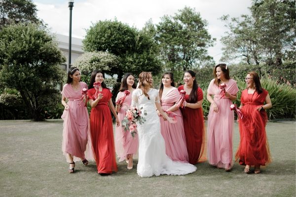 Planning a mix + match bridal party? Save this under your bridesmaids  dress inspo folder! 🤍