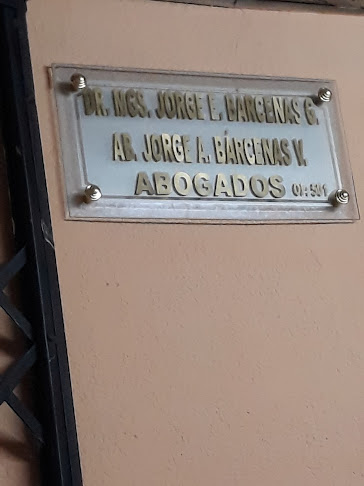 Opiniones de Dr. MGS Jorge E. Barcenas Abogados en Quito - Abogado