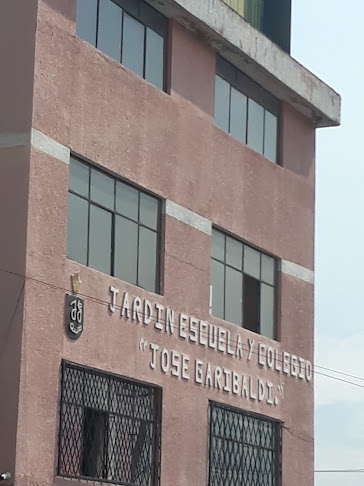 Opiniones de Jardin Escuela Y Colegio en Quito - Escuela