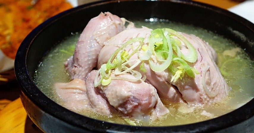 Sup Ayam - 10 Makanan Pengurang Panas yang Ampuh dan Efektif
