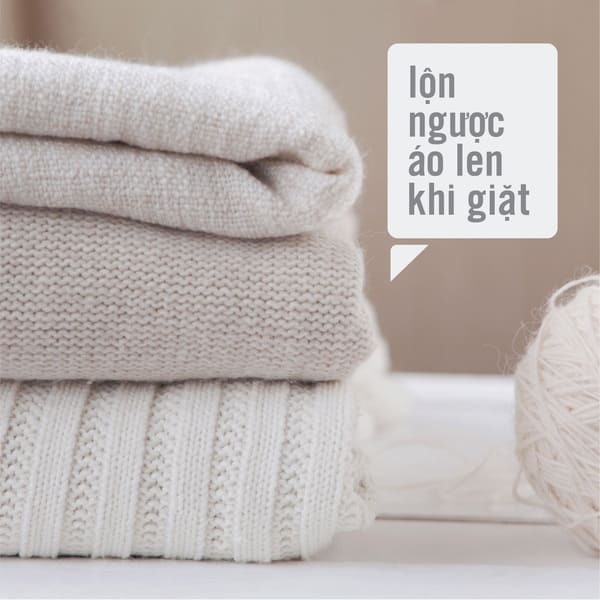Lộn ngược áo len trước khi giặt