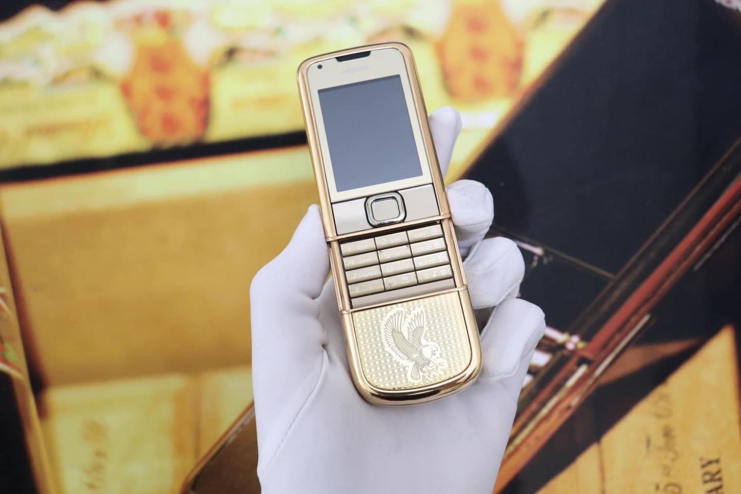 Nokia 8800 vàng hồng kim điểu vô song