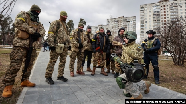 Навчання учасників територіальної оборони у Києві, 9 березня 2022 року
