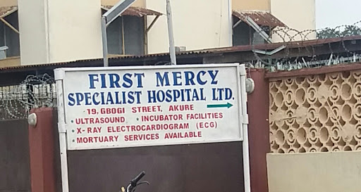 First Mercy Specialist Hospital -Avon Healthcare, 19 C Gbogi Street, off Oyemokun, Akure, Nigeria, Optician, state Ondo