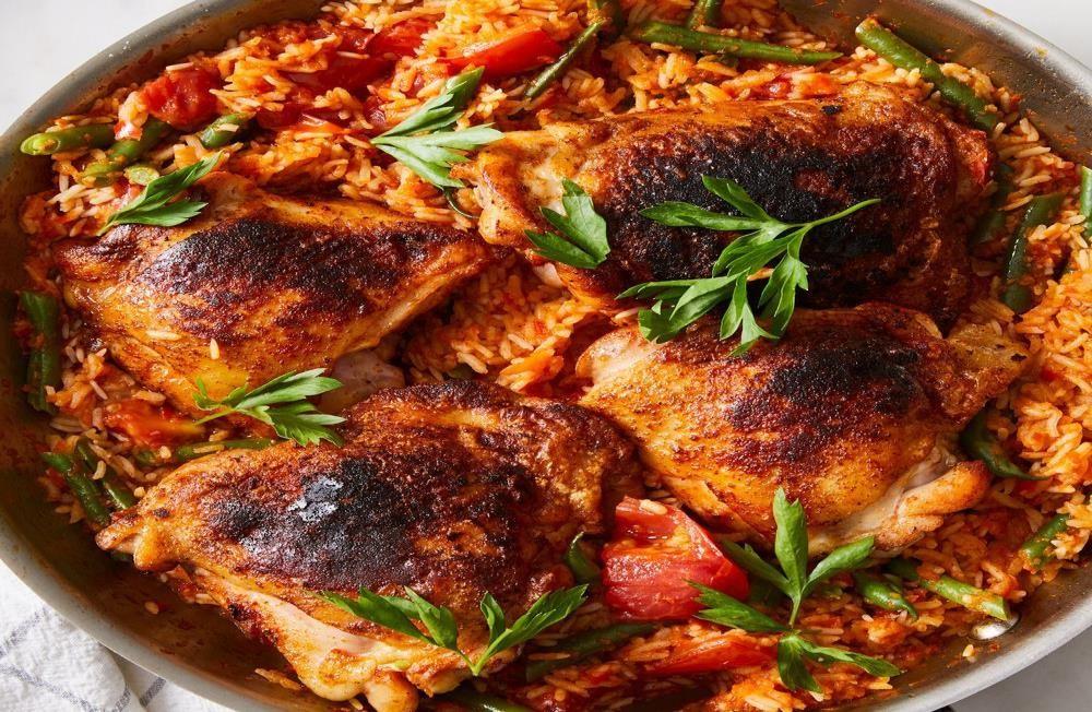 Paprika Chicken Thighs with Pepper Rice in One Skillet 