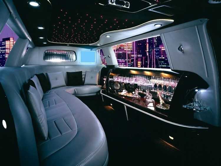 A Limo Kind of Date