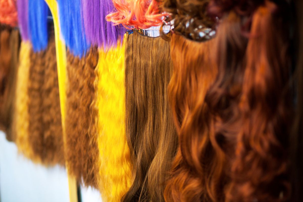 Product Display and Packaging for Hair Extensions