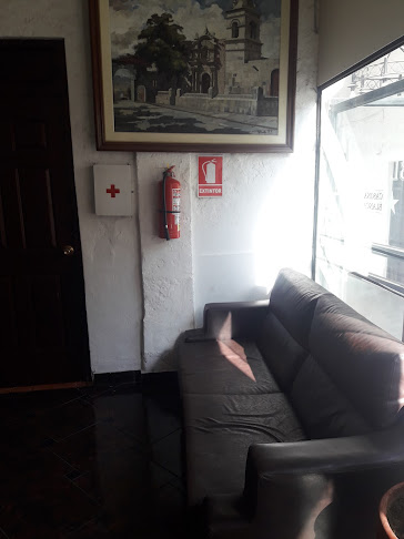 C. Álvarez Thomas 419, Arequipa 04001, Perú