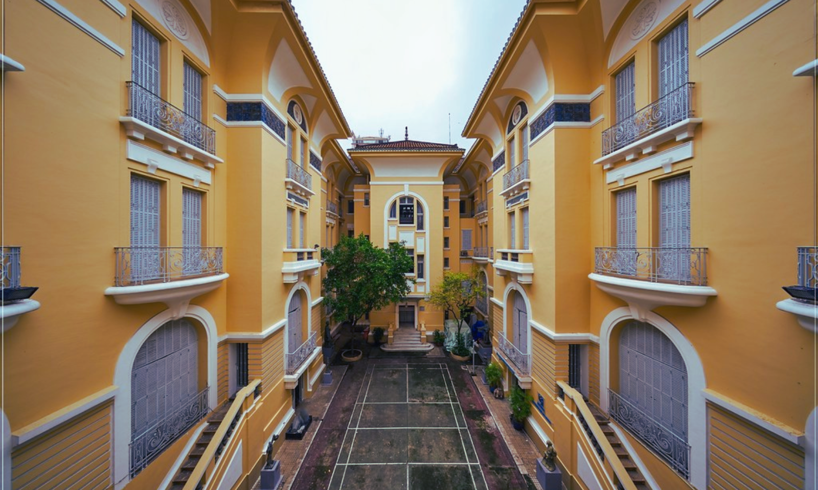 Mansion 99 of the Hua family - Saigon