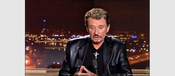 Résultat de recherche d'images pour "la vrai croix de johnny hallyday"