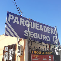 Comentarios y opiniones de PARQUEADERO