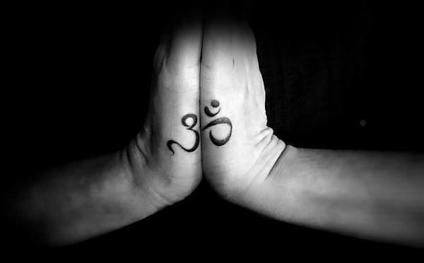 ลายสักโอม เล็กๆ1