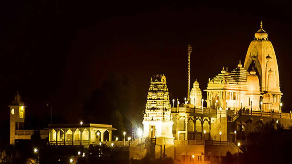 Birla Mandir best places to visit in Hyderabad with family