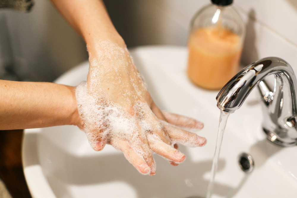 Anjuran rutin mencuci tangan dapat menjadi salah satu kampanye social marketing