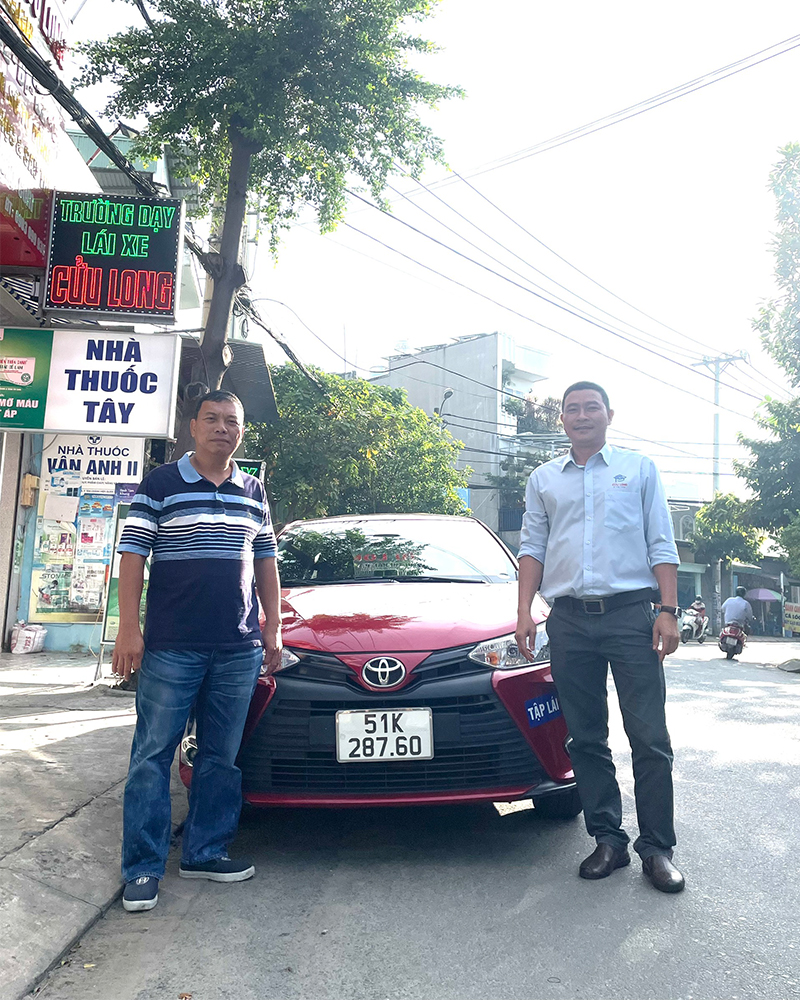 Học bằng lái xe ô tô quận Tân Bình với giáo viên nhiều kinh nghiệm