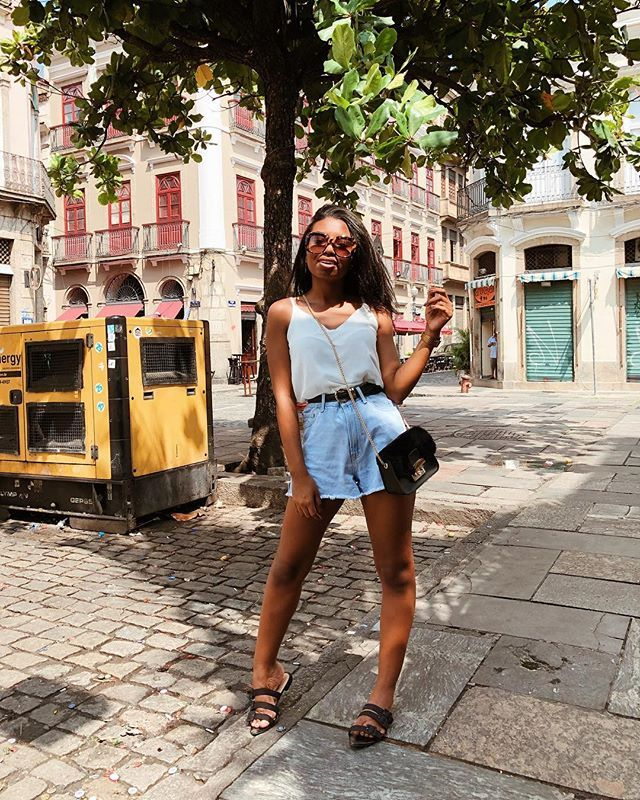 Brazilian Street Fashion: How Not to Look Like a Tourist | The Pimsleur  Language Blog