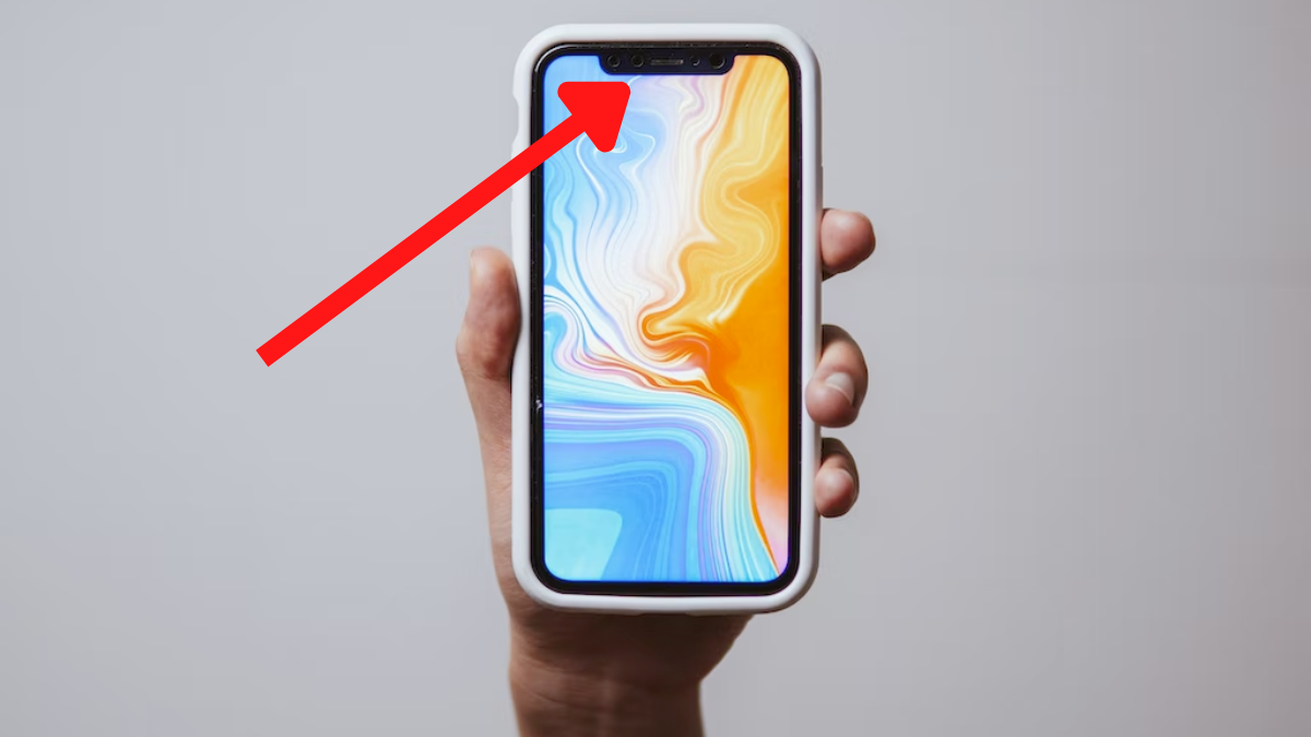 Where is the Microphone on iPhone XR