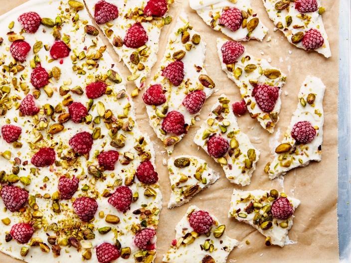 Frozen Yogurt Bark With Pistachios and Raspberries Snack Recipe | Epicurious