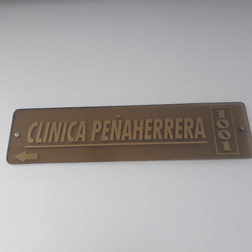 Clínica Dental Peñaherrera - Dentista