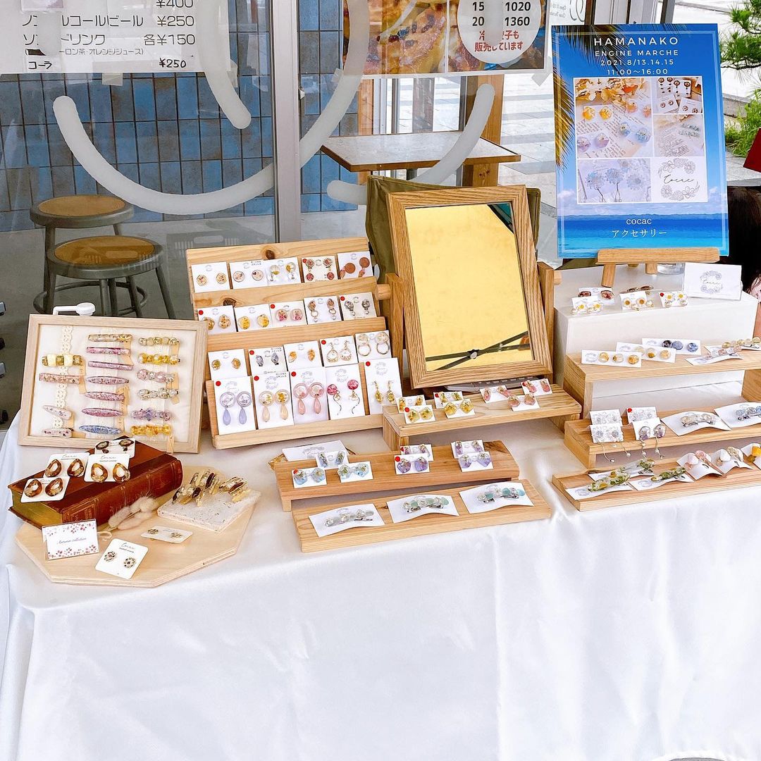 LEDレジンアクセサリー認定講師のハンドメイドマルシェの様子