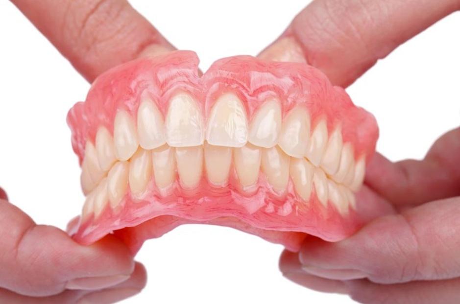 dentures in Toronto