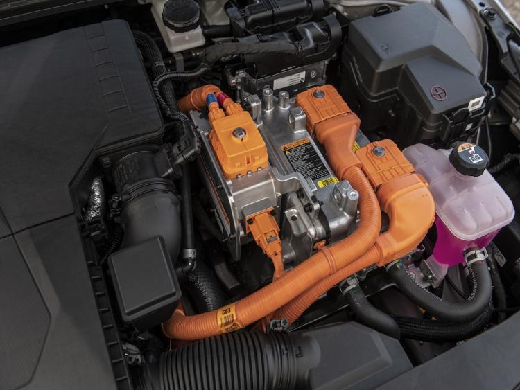 2021 Hyundai Elantra Hybrid engine