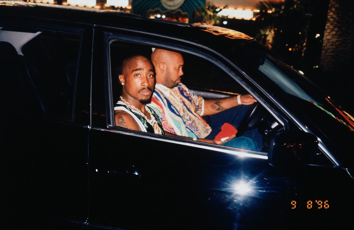 Vijfentwintig jaar na zijn dood komt Tupac weer tot leven op het toneel:  'Hij was een soort profeet'