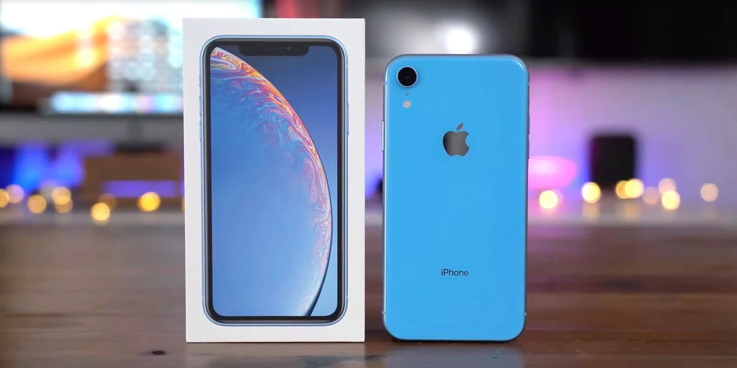 Có mức giá như nhau nên chọn mua iPhone X hay iPhone XR