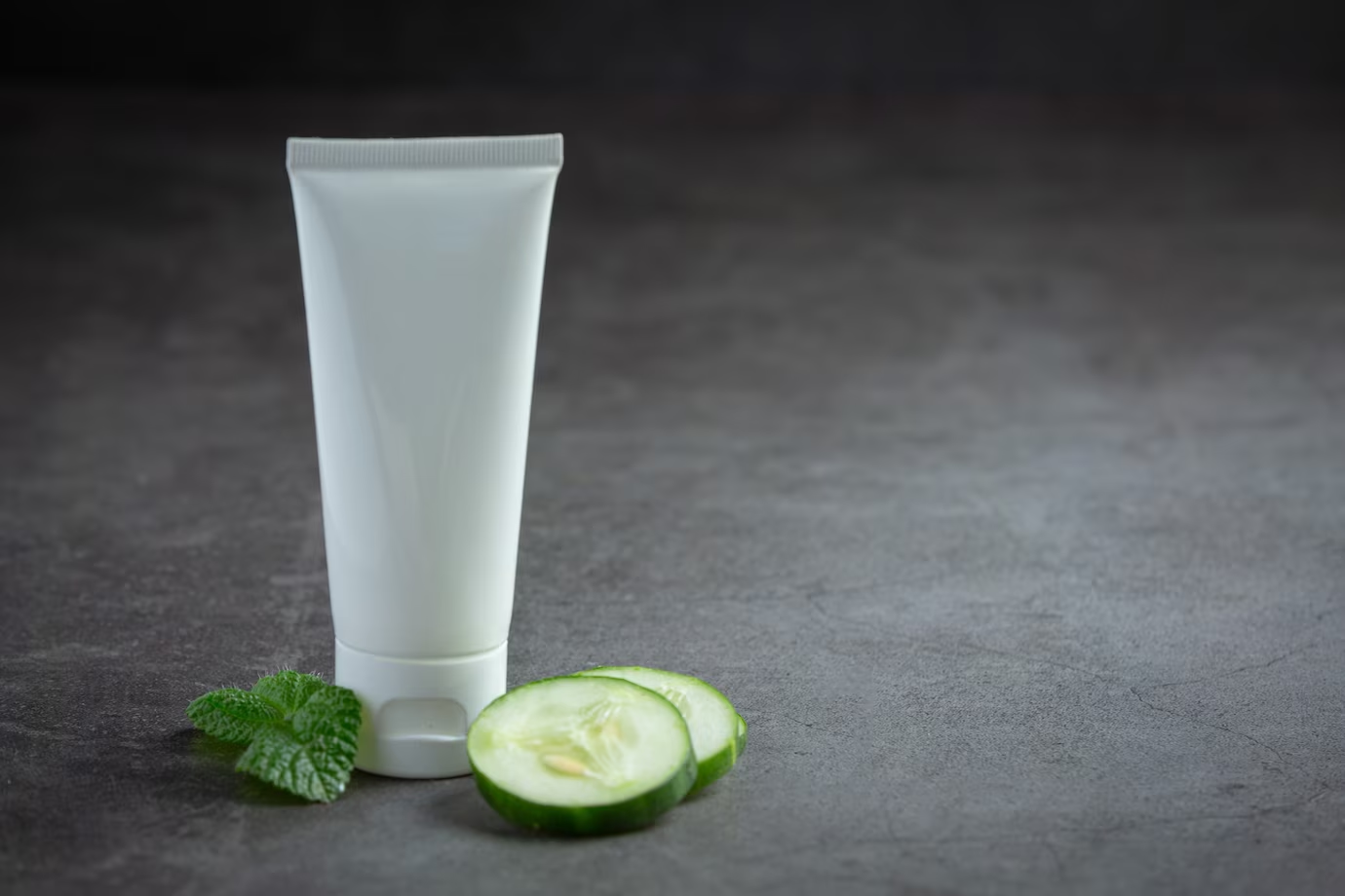 Cum se utilizează pătrunjelul în cosmetică?