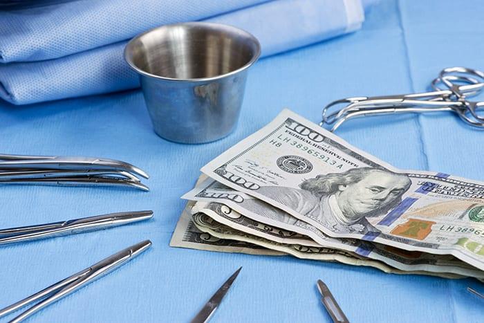 F:\Work\Mainstream pictures\random crap\Hospital-and-Surgery-Costs.jpg