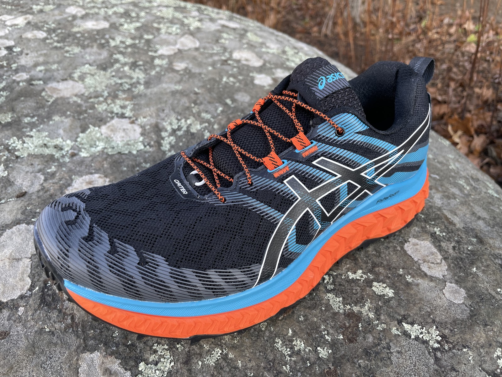 Road Trail Run: ASICS Trabuco Max Multi Review- Rock and Roll for Trails! Lively Ride, Big Cushion & Superb Protection