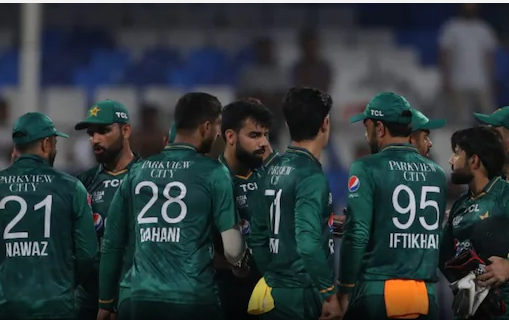 Pakistan beat Hong Kong to reach record number of points: Pakistan won 155 runs over Hong Kong, setting up a second showdown