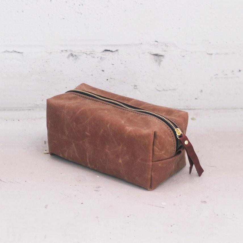 Image of Camel Dopp Kit