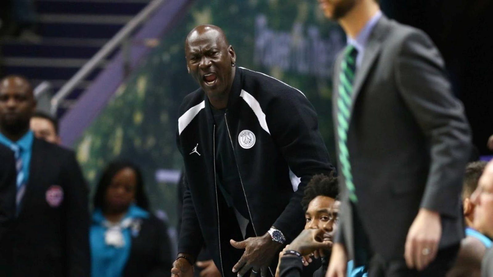 จุดเริ่มต้นของประวัติศาสตร์ทีม Charlotte Hornets Part 31