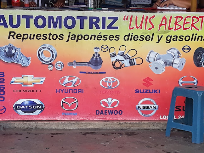 centro, Ayacucho 2401, Guayaquil 090302