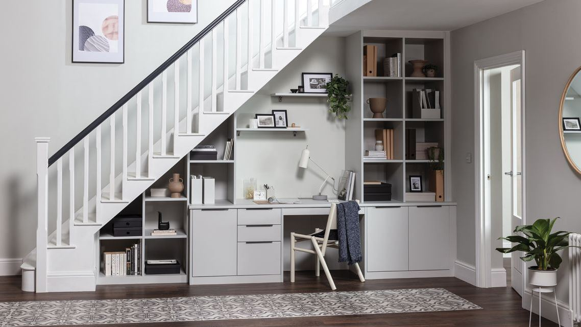 Desain Tangga Rumah Sempit
