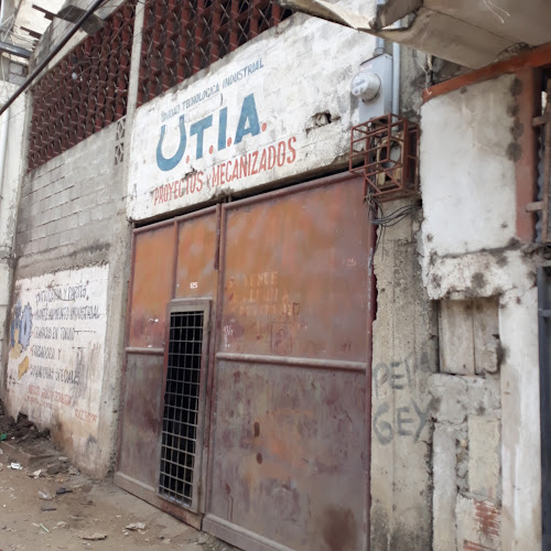 U.T.I.A. Unidad Tecnológica Industrial Artesanal