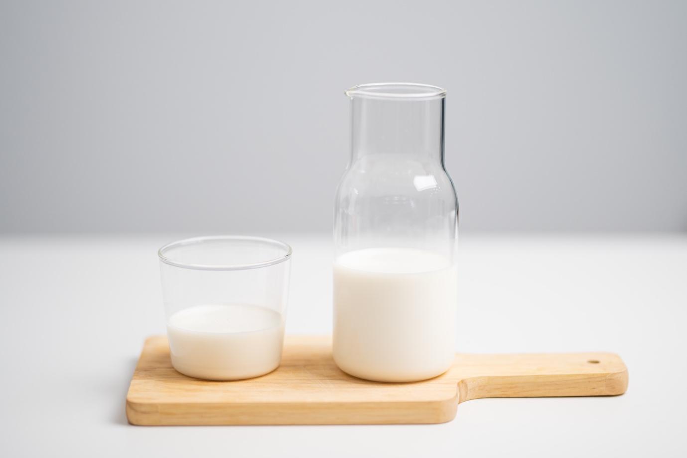 benefícios do leite de aveia