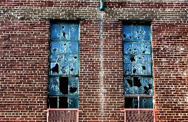 ATENEO DE LIBREPENSAMIENTO: La teoría de las ventanas rotas