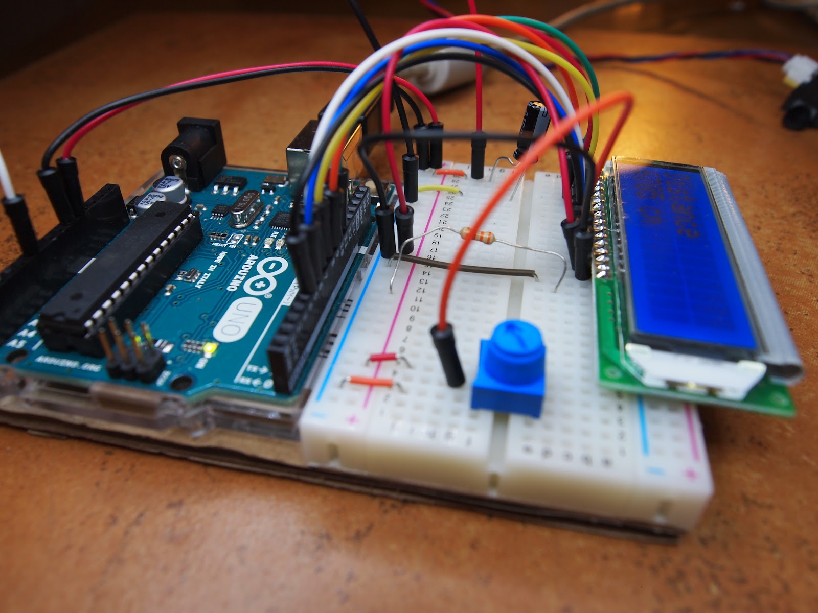 Arduino+LCD SPI on breadboard.JPG