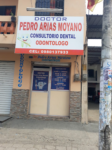Doctor Pedro Arias Moyano Consultorio Dental - Médico