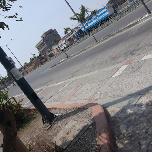 Las Cazuelas De Nahón - Restaurante