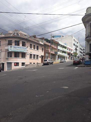 Venezuela N12-35, Quito 170150, Ecuador