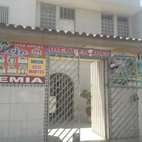 La Vallejo - Escuela
