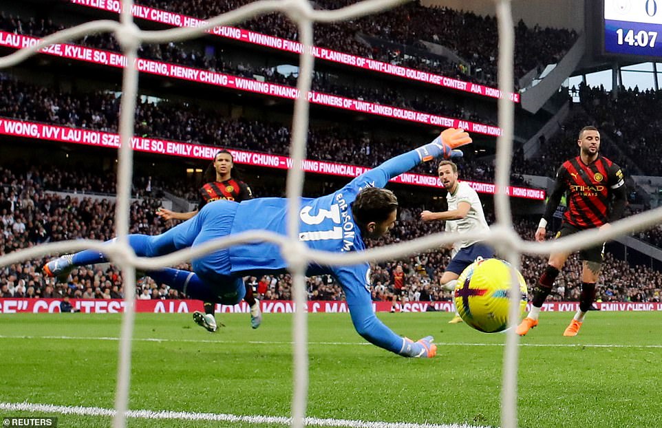 Harry Kane's goal simultaneously won the game for Tottenham while also seeing him break the club's all-time scoring record
