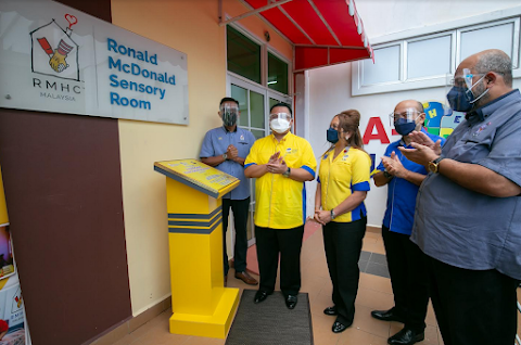 Persatuan Kebajikan Ronald McDonald Malaysia Sumbang Bilik Terapi Sensori Dan McDonald’s Malaysia Menyumbang Zakat Korporat RM 100K