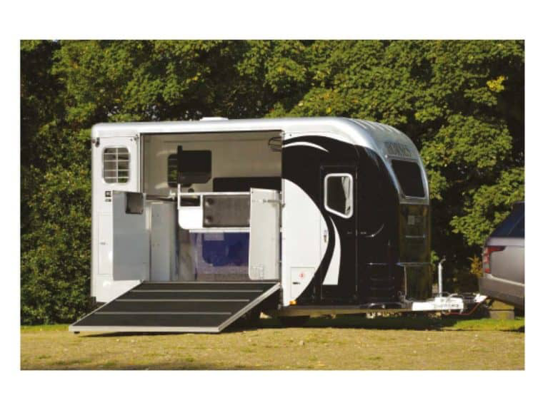 how-much-does-it-cost-buy-horse-trailer-the-uk