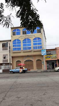 Opiniones de Iglesia Evangelica La Luz De Dios en Guayaquil - Iglesia