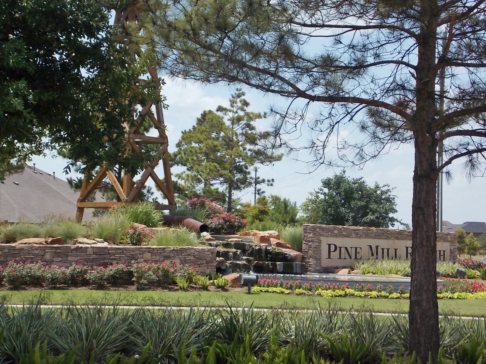 Front entrance of Pine Mill Ranch