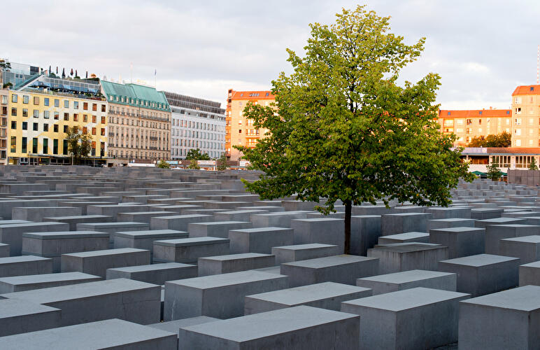 Holocaust Memorial 